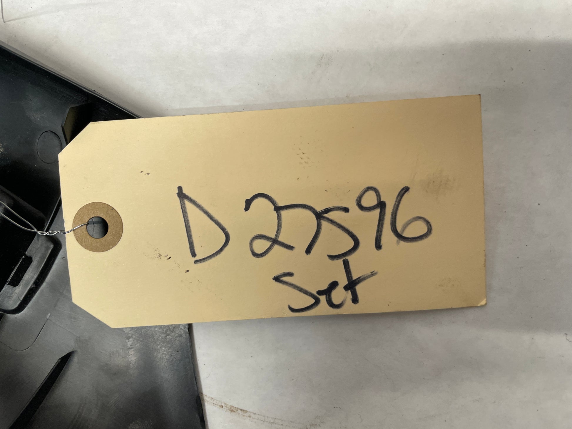 2009 Pontiac G8 RH & LH Interior A Pillar Windshield Trim Molding OEM - Day's Parts Yard