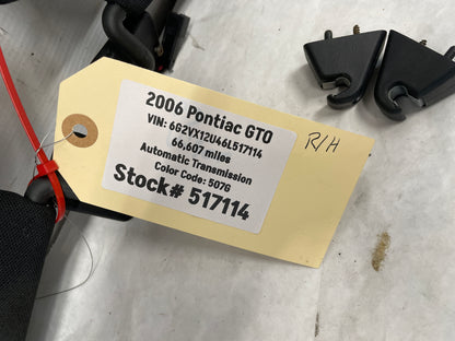 2006 Pontiac GTO RH & LH Sun Visors Shades Sunvisors w/ Clips OEM