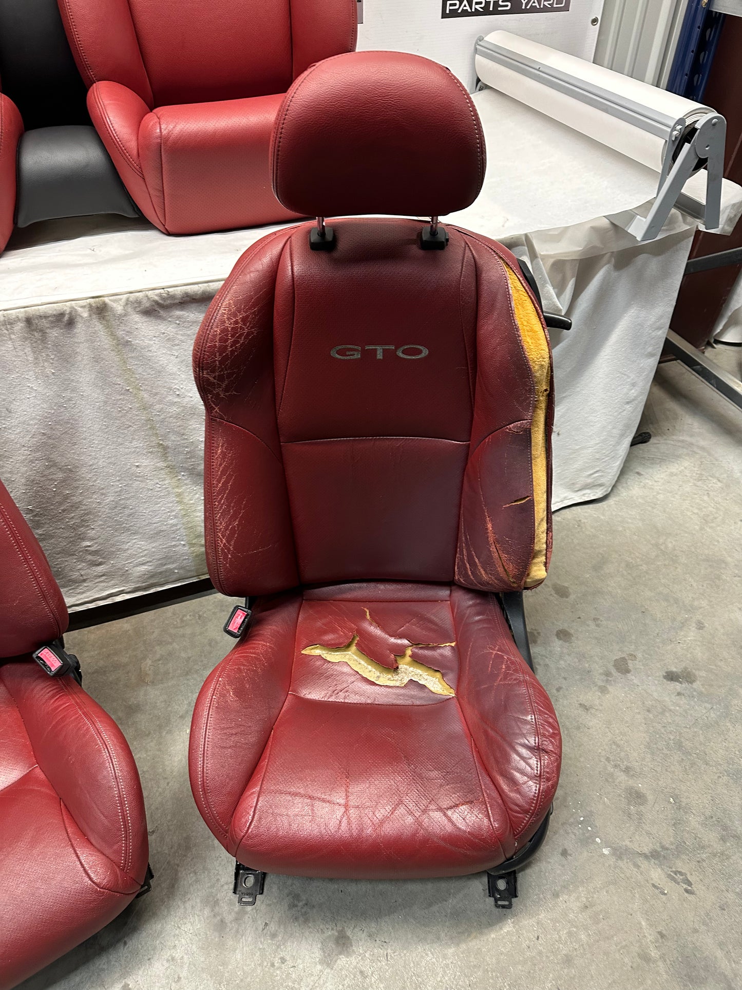 2006 Pontiac GTO Seats Fronts and Rears Red Leather OEM - Day's Parts Yard