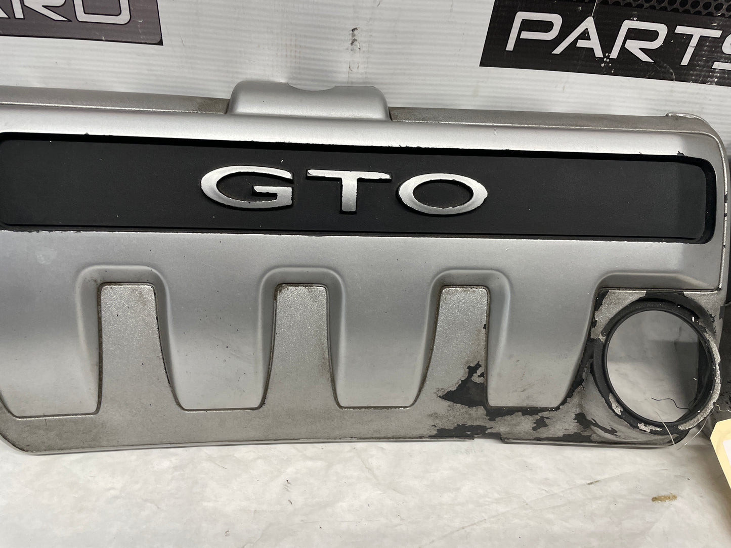 2006 Pontiac GTO RH & LH Engine Motor Intake Manifold Coil Covers Set OEM