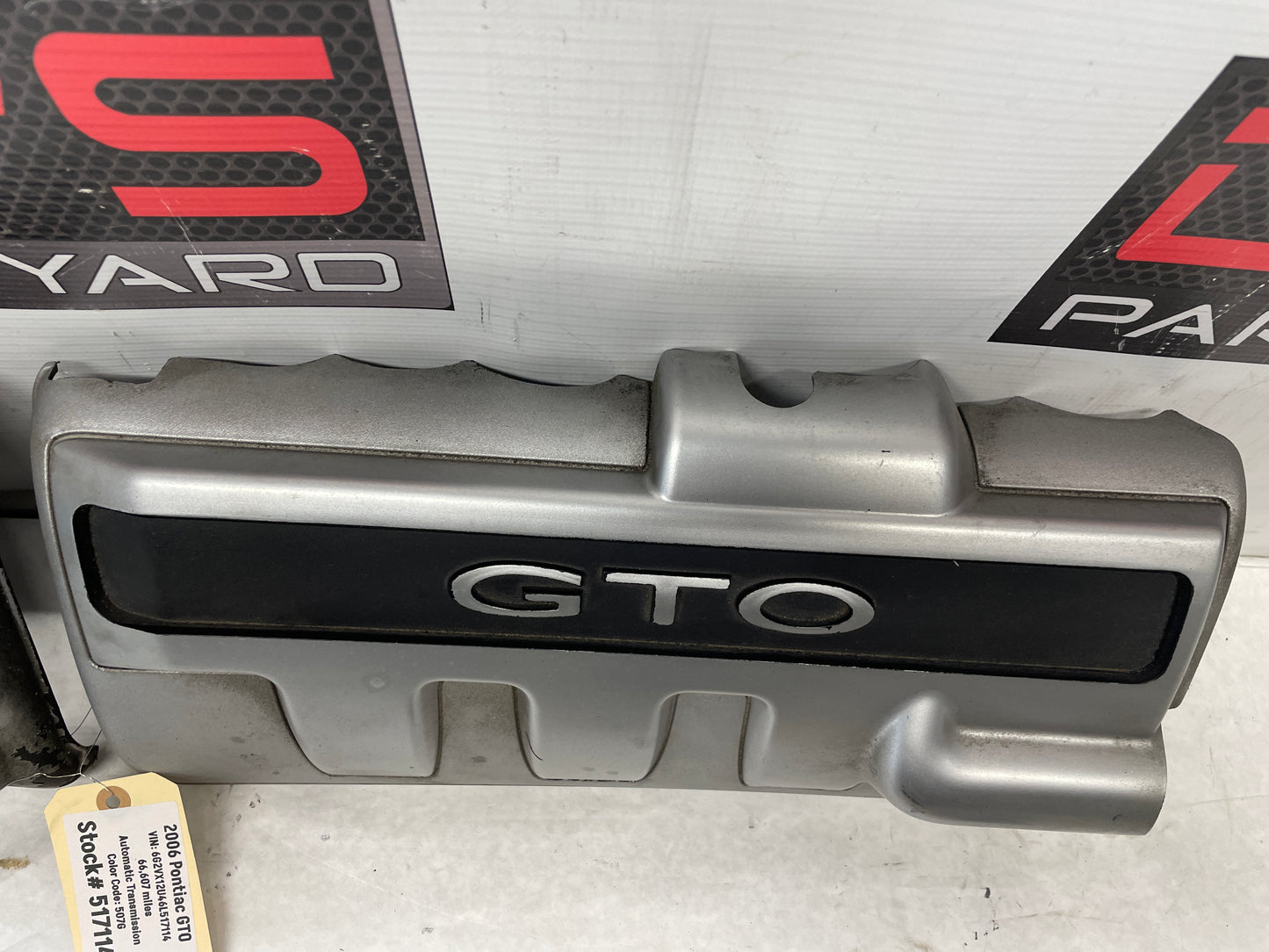 2006 Pontiac GTO RH & LH Engine Motor Intake Manifold Coil Covers Set OEM