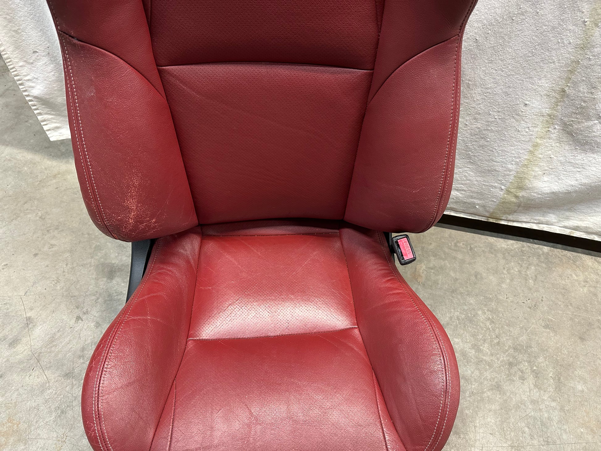 2006 Pontiac GTO Seats Fronts and Rears Red Leather OEM - Day's Parts Yard