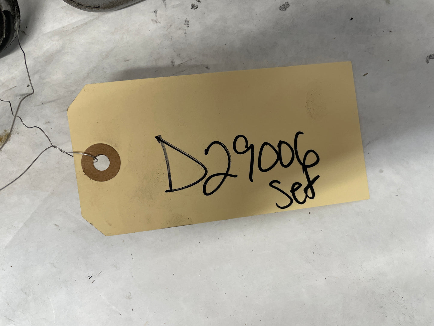 2006 Pontiac GTO RH & LH Engine Motor Intake Manifold Coil Covers Set OEM