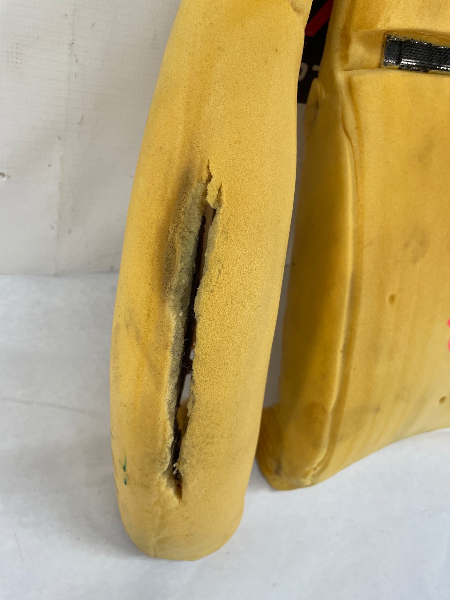 2008 Chevy C6 Corvette RH Passenger Front Seat Upper Center Foam OEM