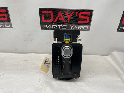 2006 Pontiac GTO Automatic Gear Selector Shifter Lever Assembly OEM