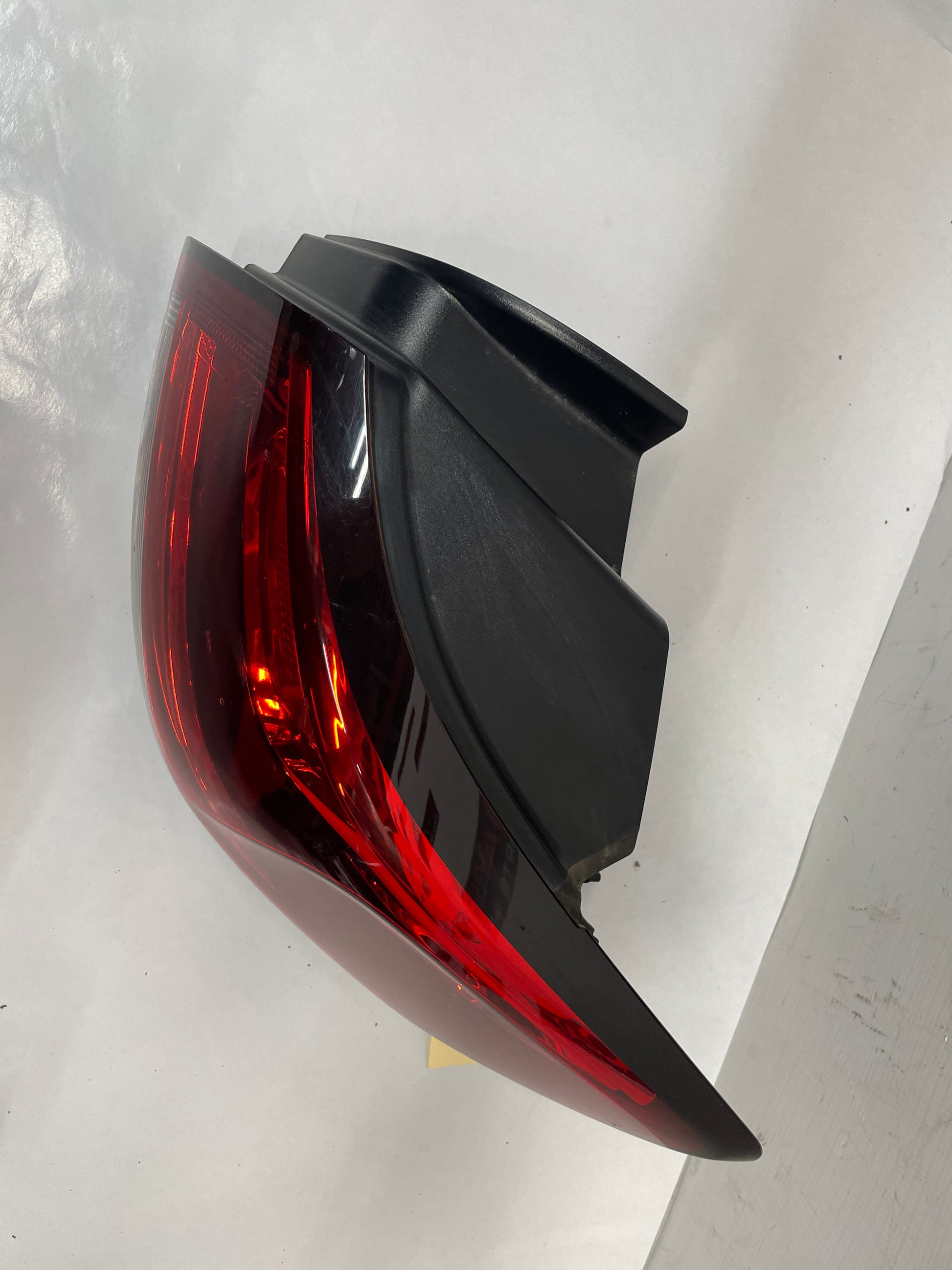 2016 Chevy SS Sedan RH Passenger Outer Tail Light Taillight Lamp OEM - Day's Parts Yard