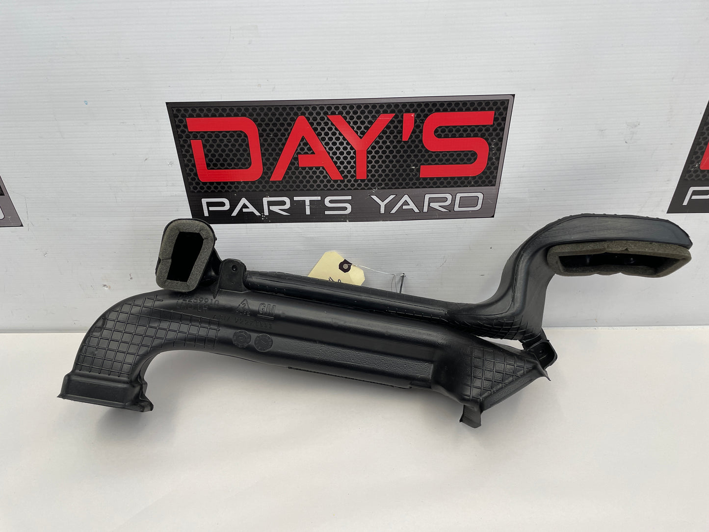 2017 Chevy SS Sedan Instrument Panel Dash-Outlet Duct Left HVAC OEM