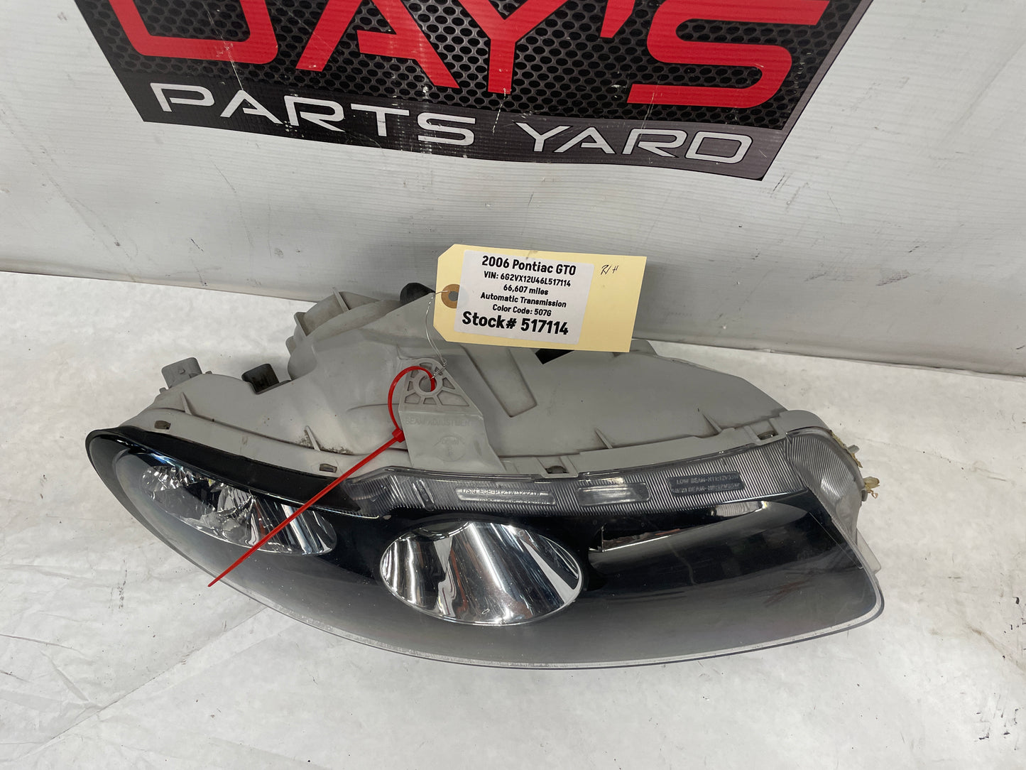 2006 Pontiac GTO RH Passenger Head Light Headlight Lamp OEM
