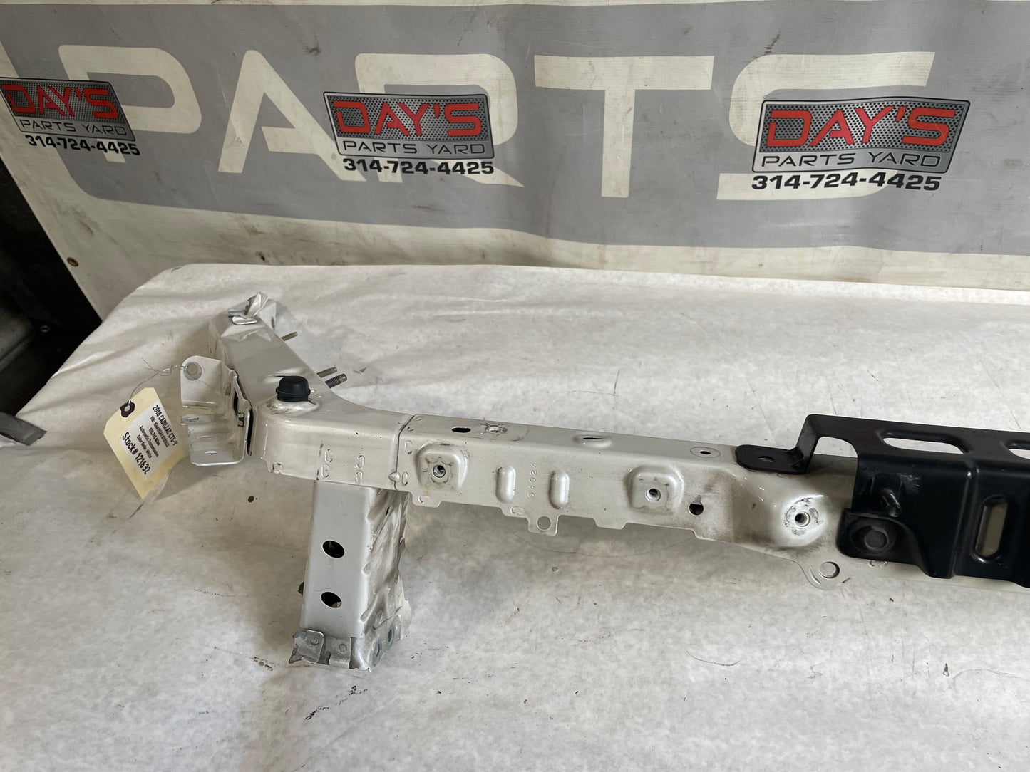 2018 Cadillac CTS-V Front Radiator Core Frame Support Headlight Bracket OEM - Day's Parts Yard