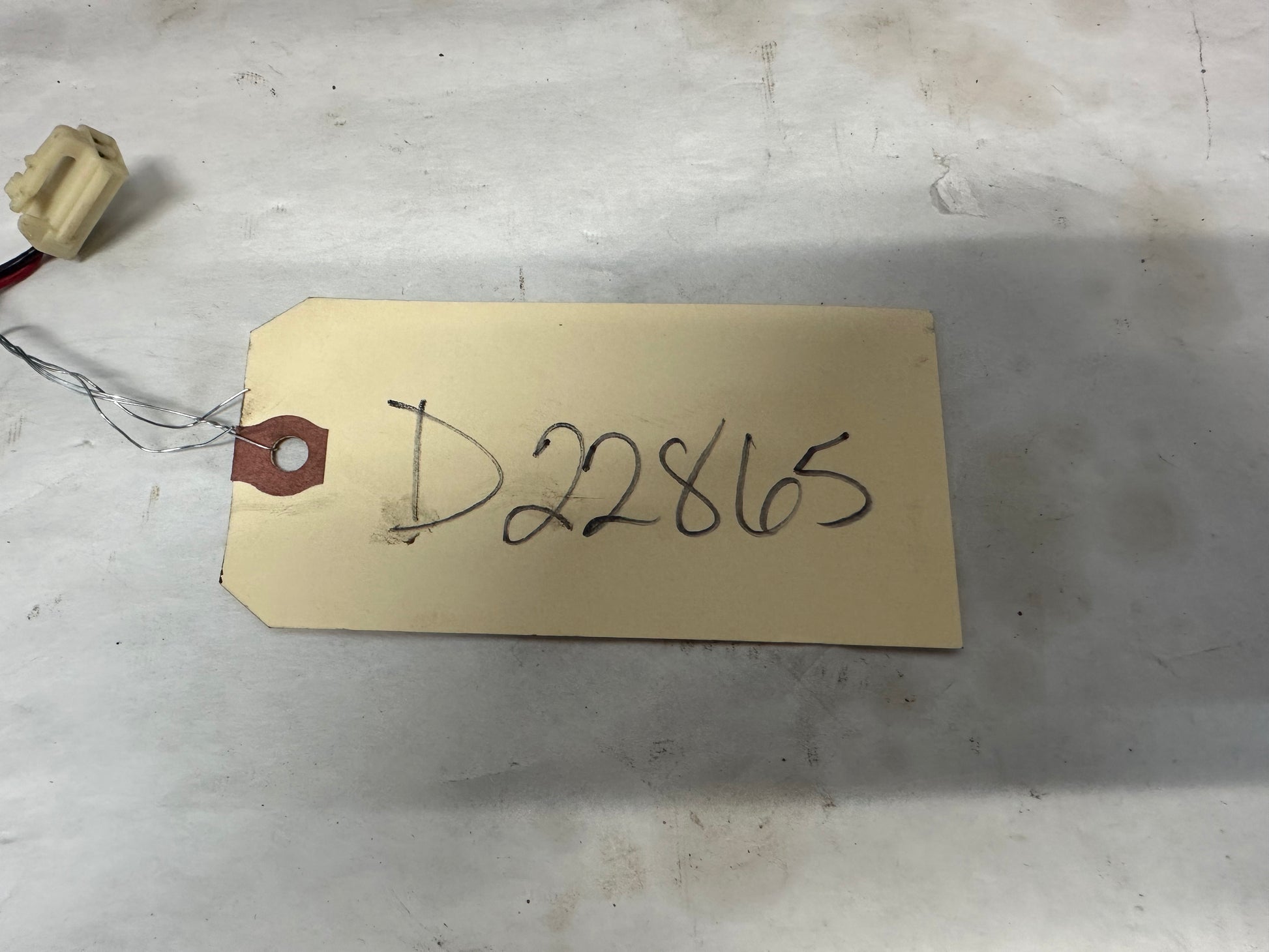2006 Pontiac GTO Trunk Deck Lid Spoiler Wing OEM - Day's Parts Yard
