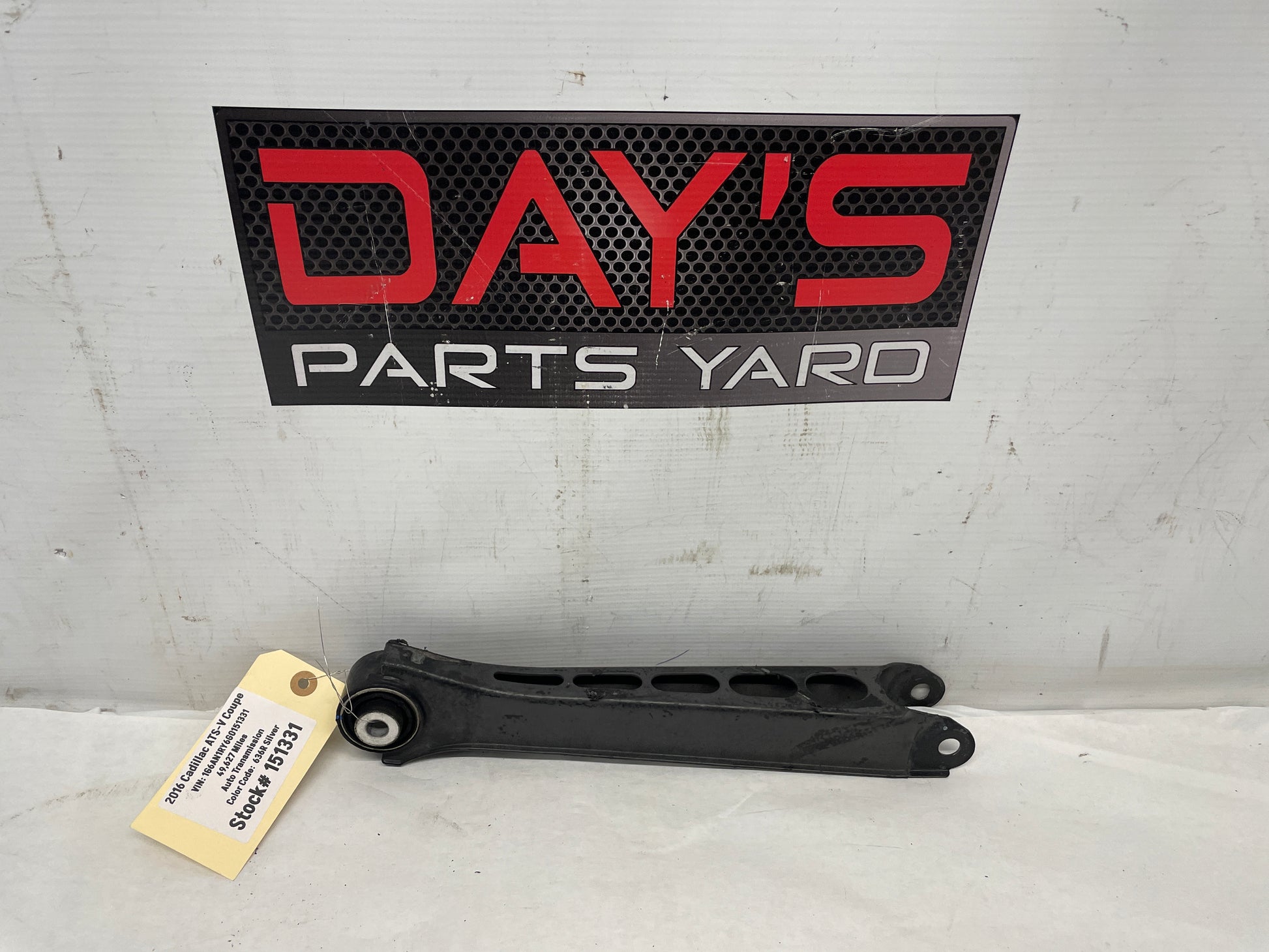 2016 Cadillac ATS-V Coupe LH Driver Rear Suspension Lower Trailing Arm Link OEM - Day's Parts Yard