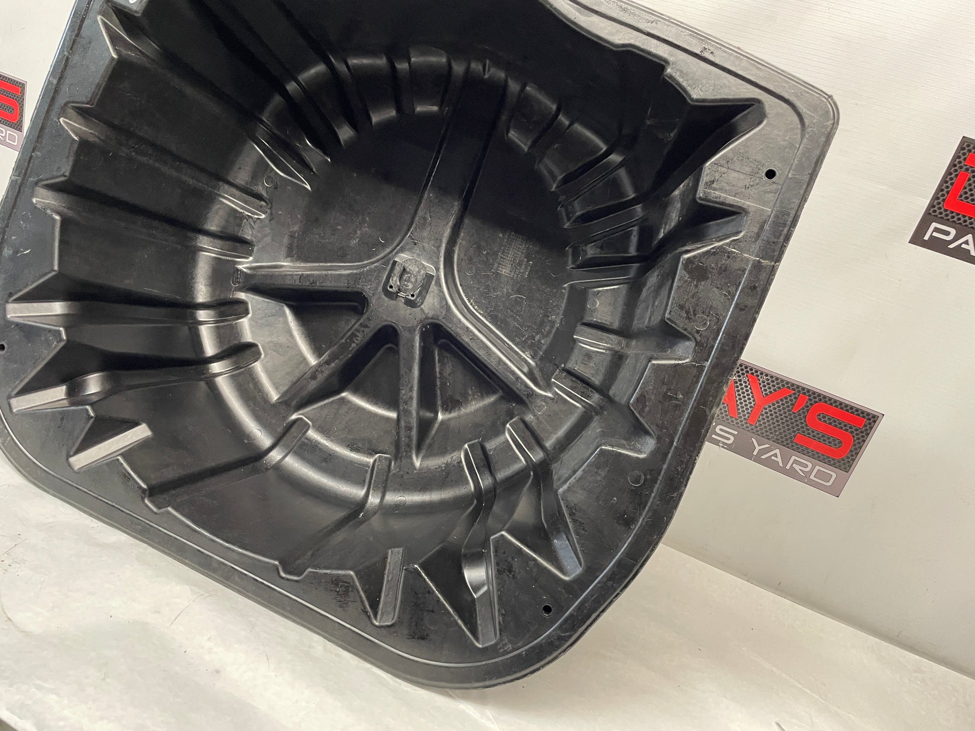 2009 Pontiac G8 Spare Wheel Tire Tub Composite Insert Panel OEM - Day's Parts Yard