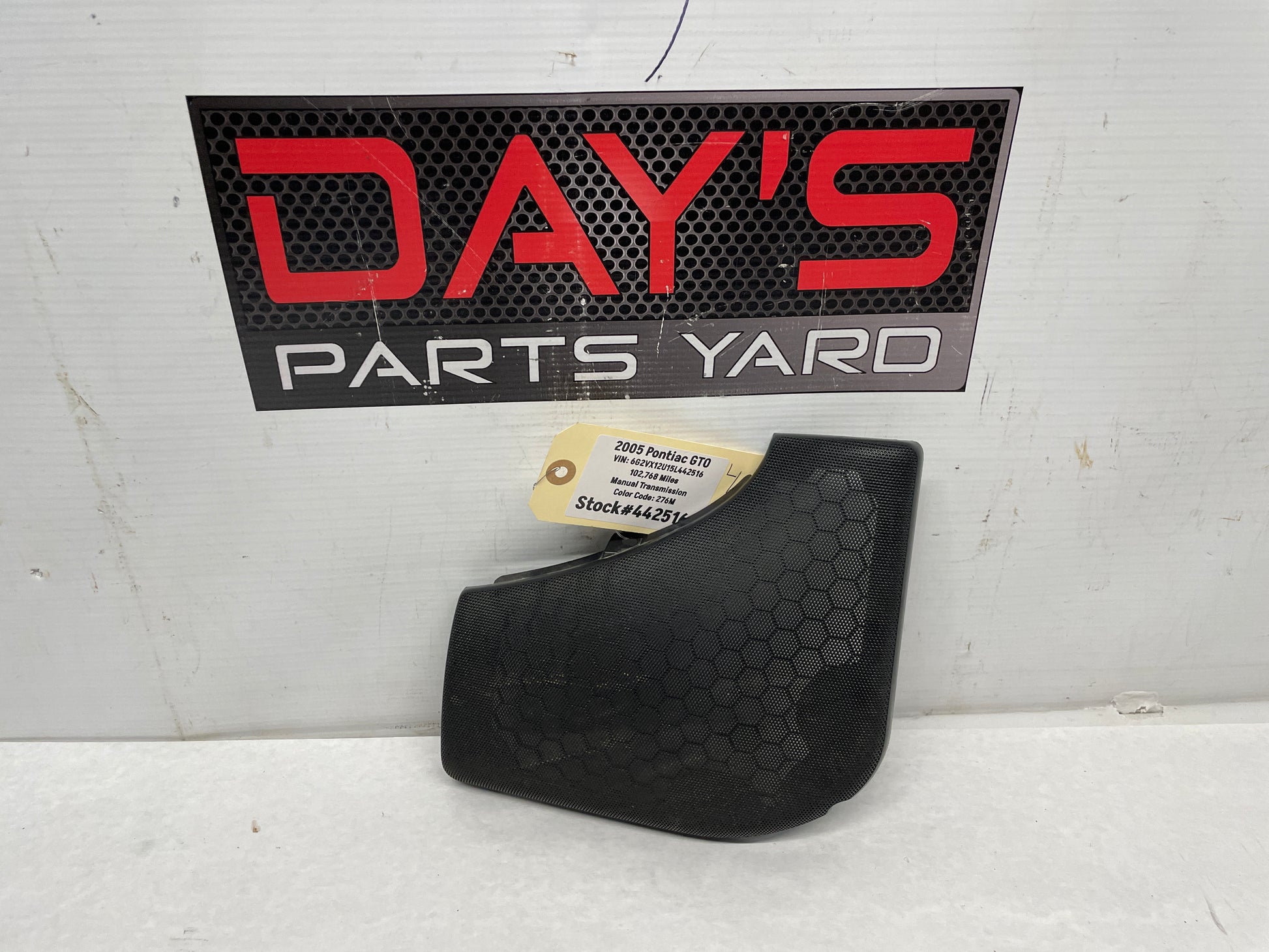 2005 Pontiac GTO LH Driver Interior Door Panel Speaker Grille Cover OEM - Day's Parts Yard