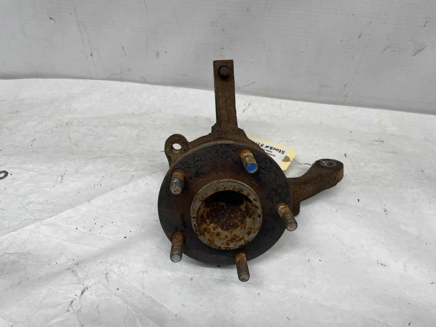 2006 Pontiac GTO LH Driver Front Suspension Spindle Hub Knuckle Assembly OEM