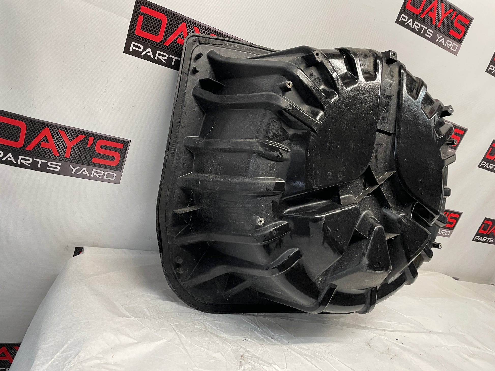 2009 Pontiac G8 Spare Wheel Tire Tub Composite Insert Panel OEM - Day's Parts Yard