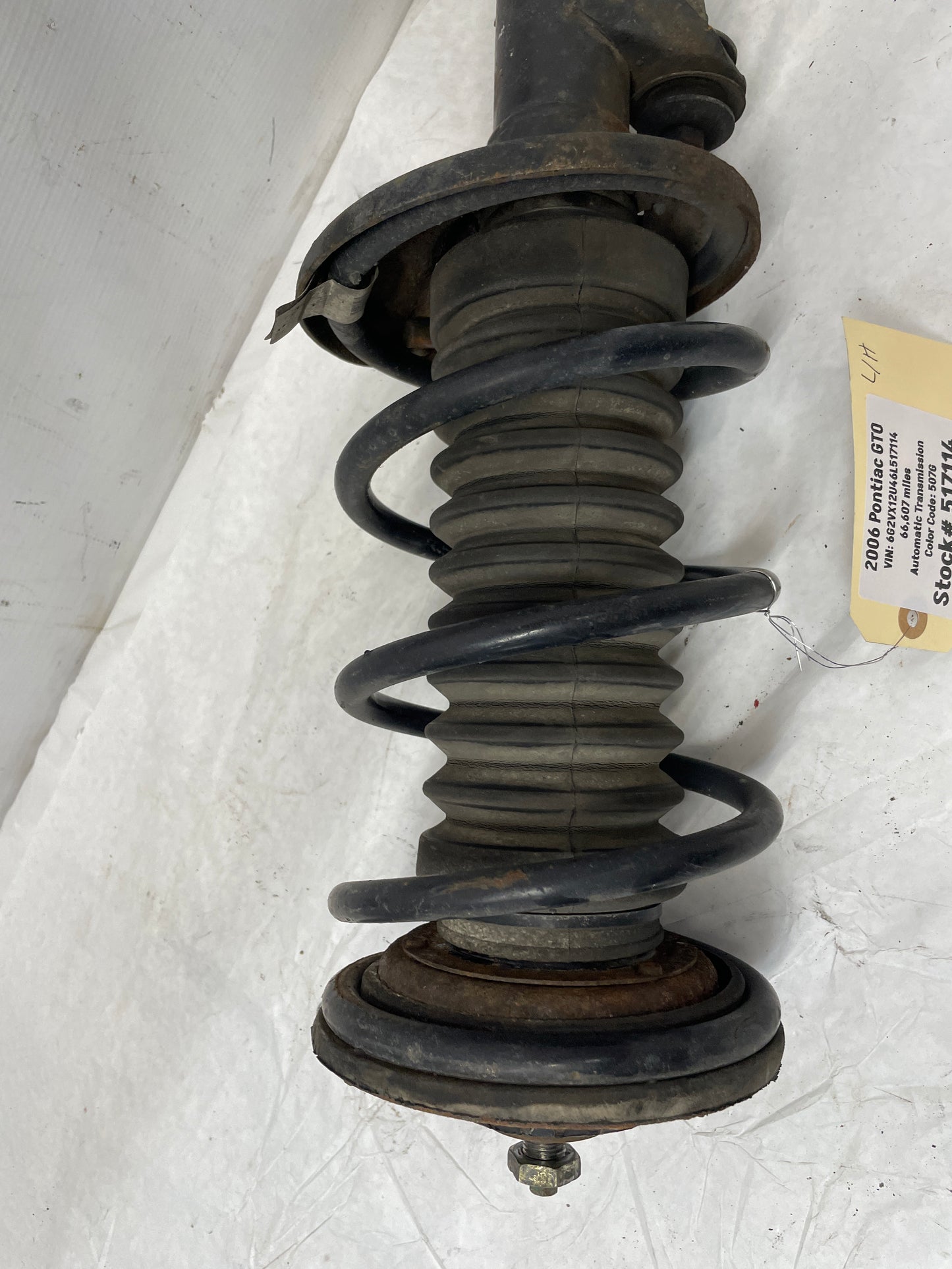 2006 Pontiac GTO LH Driver Front Suspension Strut Assembly OEM