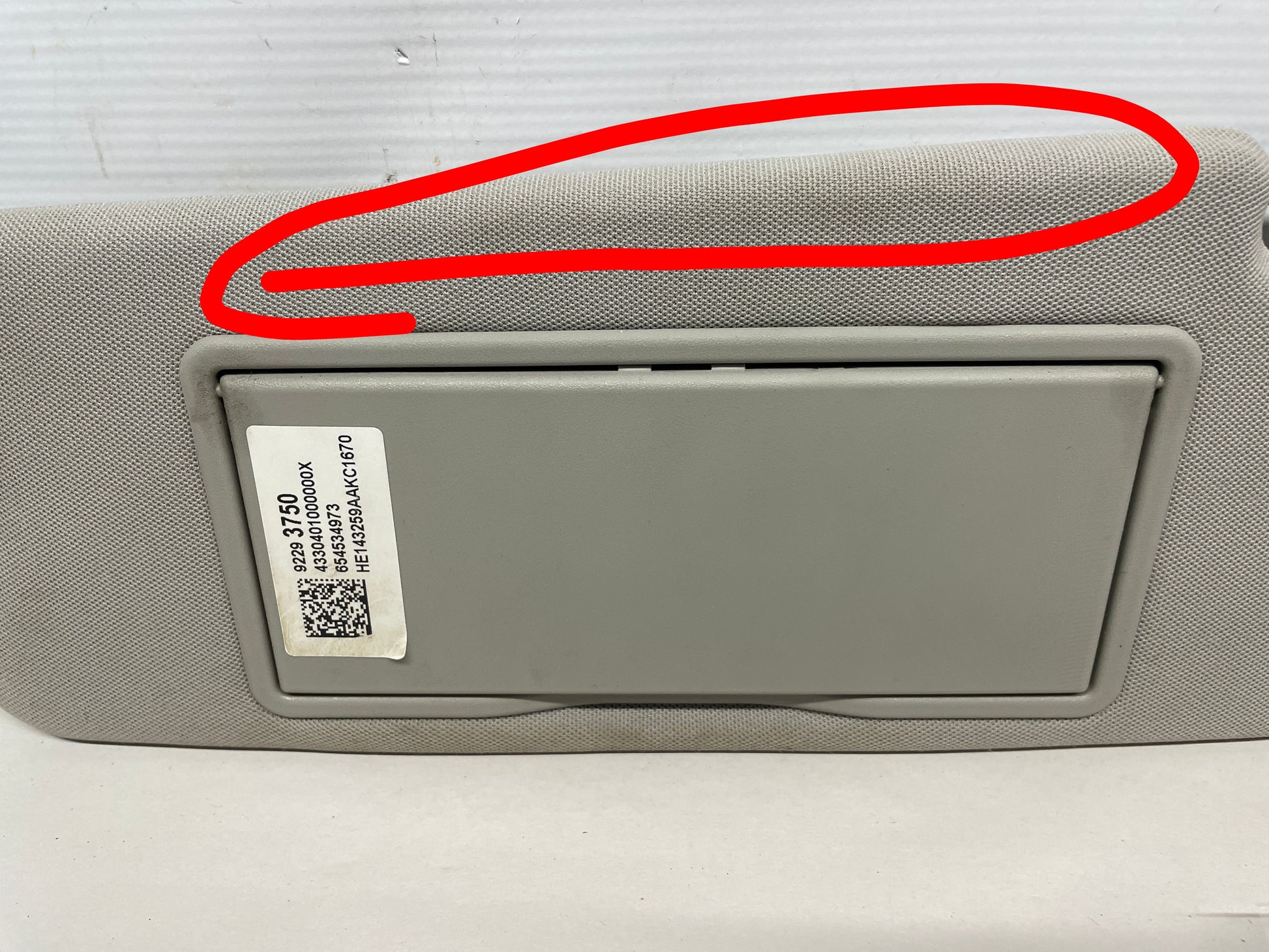 2015 Chevy SS Sedan RH & LH Sun Visor Sunvisor w/Clips OEM - Day's Parts Yard