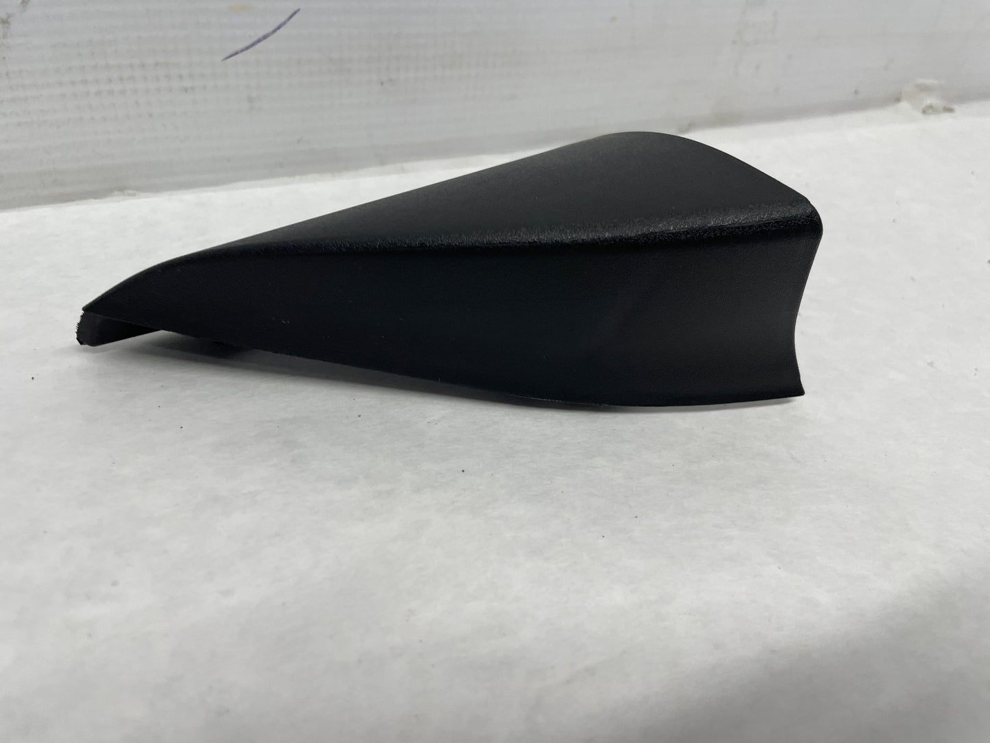 2005 Pontiac GTO RH Passenger Defrost Trim Door Vent Triangle OEM - Day's Parts Yard