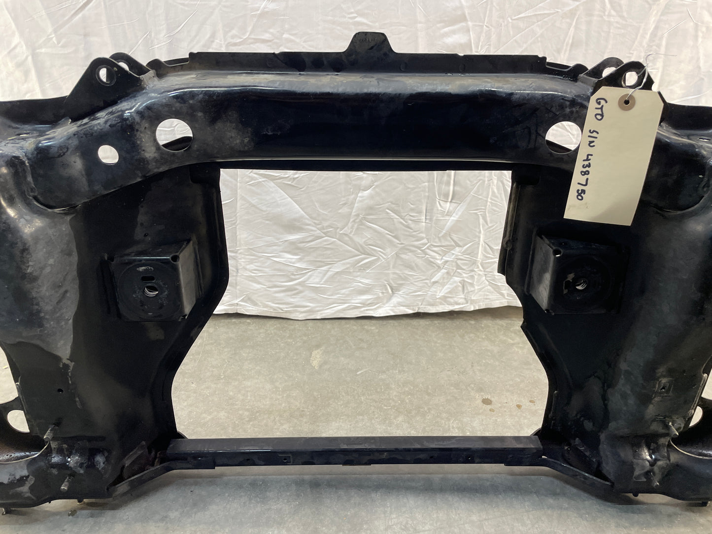 2005 Pontiac GTO Front Suspension Engine Cradle K Member Sub Frame OEM