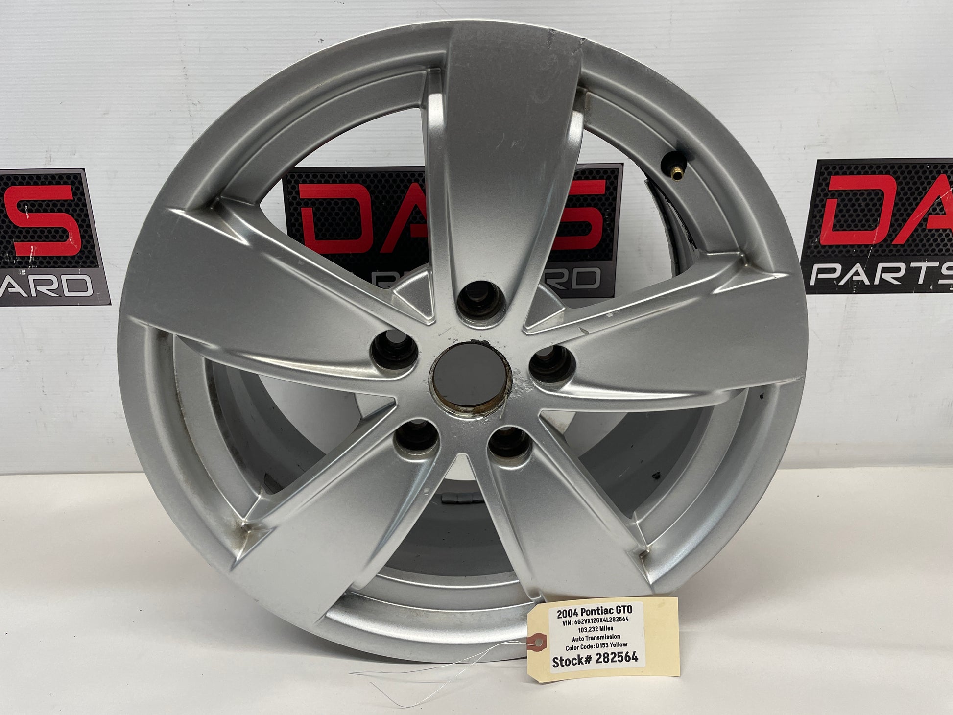 2004 Pontiac GTO Factory OEM Wheel 17X8 - Day's Parts Yard