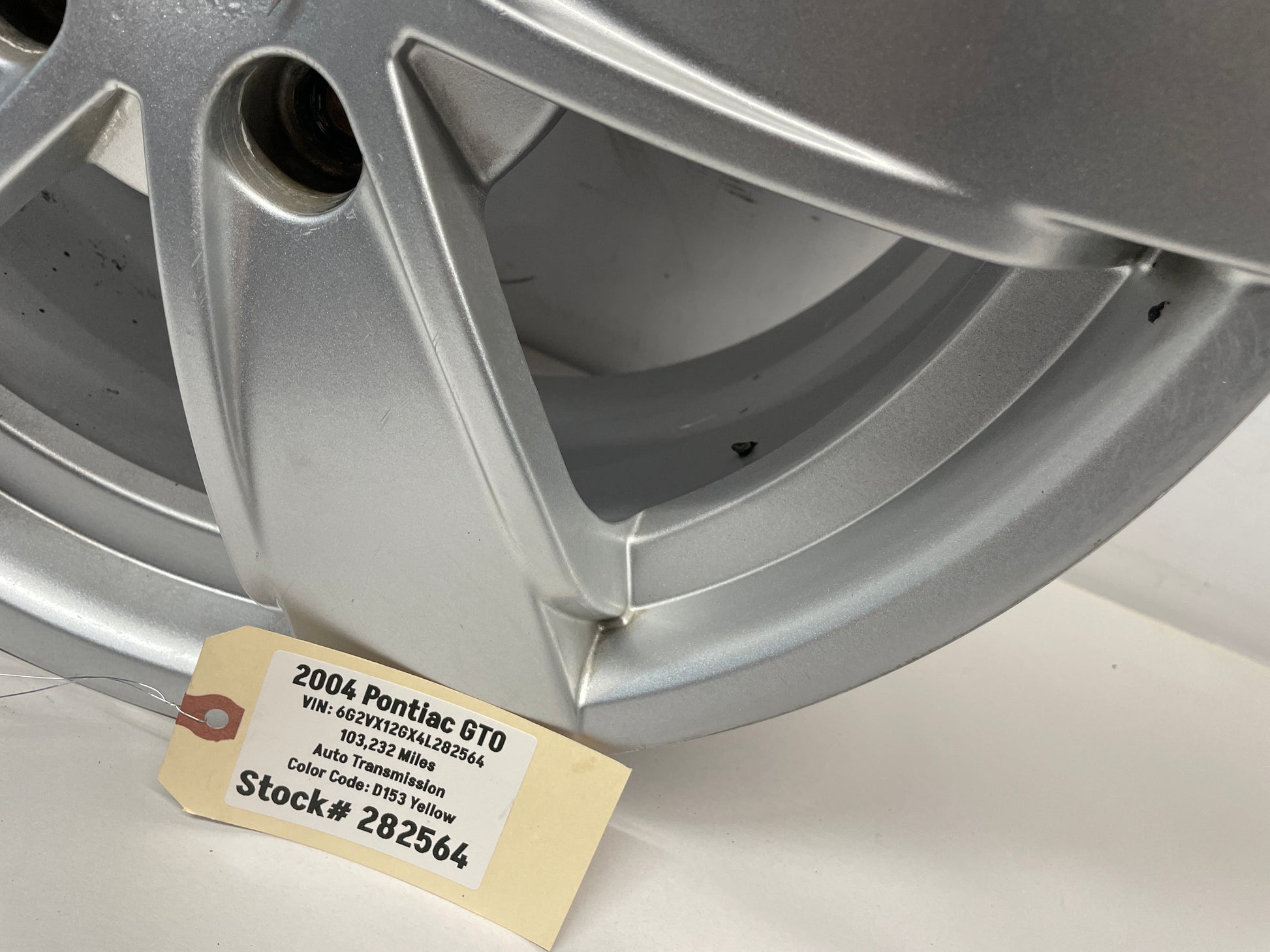 2004 Pontiac GTO Factory OEM Wheel 17X8 - Day's Parts Yard