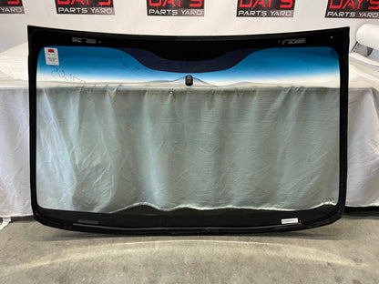 2009 Pontiac G8 Front Windshield Glass OEM LOCAL PICKUP - Day's Parts Yard