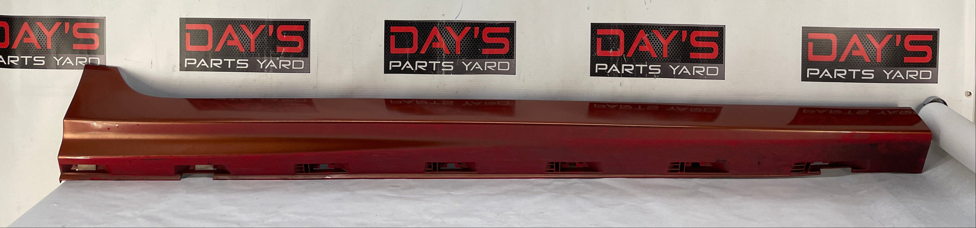 2017 Chevy SS Sedan RH Passenger Rocker Molding Side Skirt Panel Trim Black OEM - Day's Parts Yard