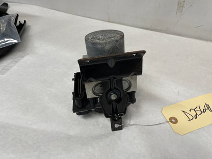 2005 Pontiac GTO ABS Anti Lock Brake Control Module Valve OEM - Day's Parts Yard