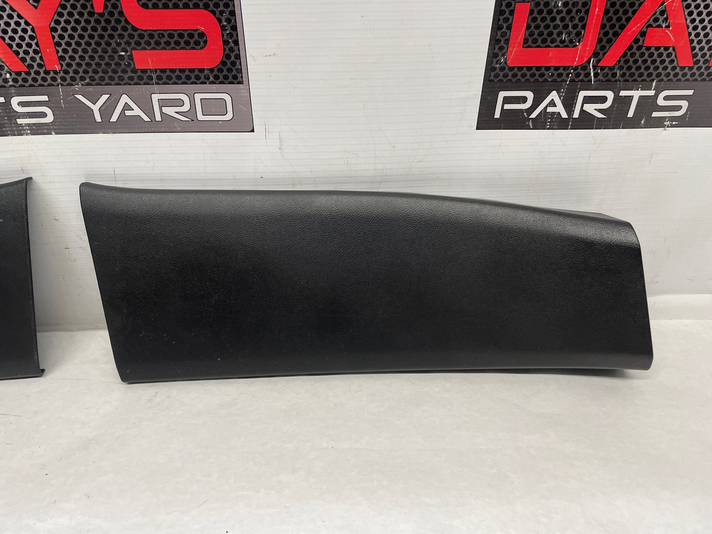 2014 Chevy SS Sedan RH & LH Interior B Pillar Center Trim Cover Molding Panel Trim OEM