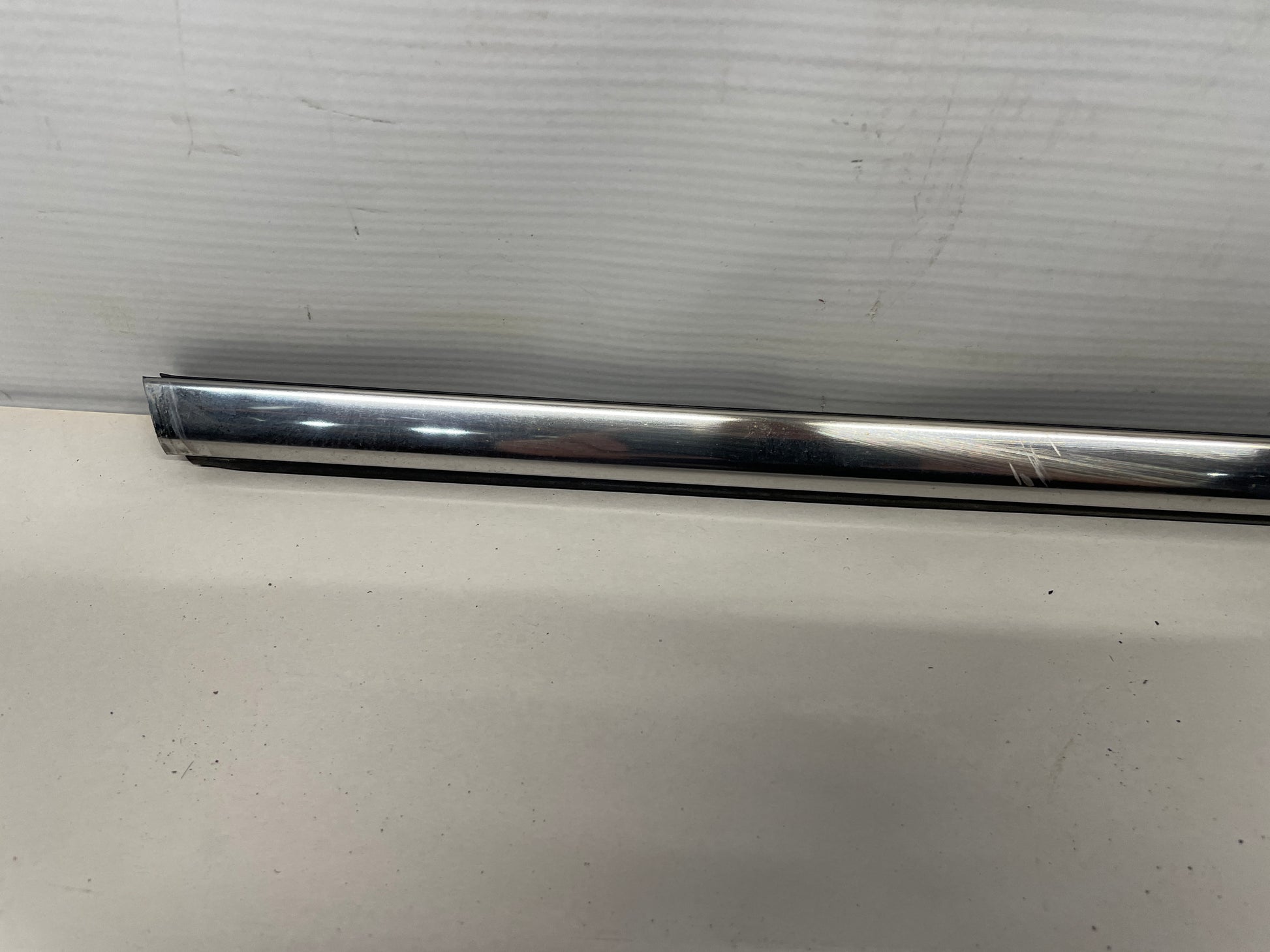 2015 Chevy SS Sedan Front RH Passenger Door Window Belt Molding OEM - Day's Parts Yard