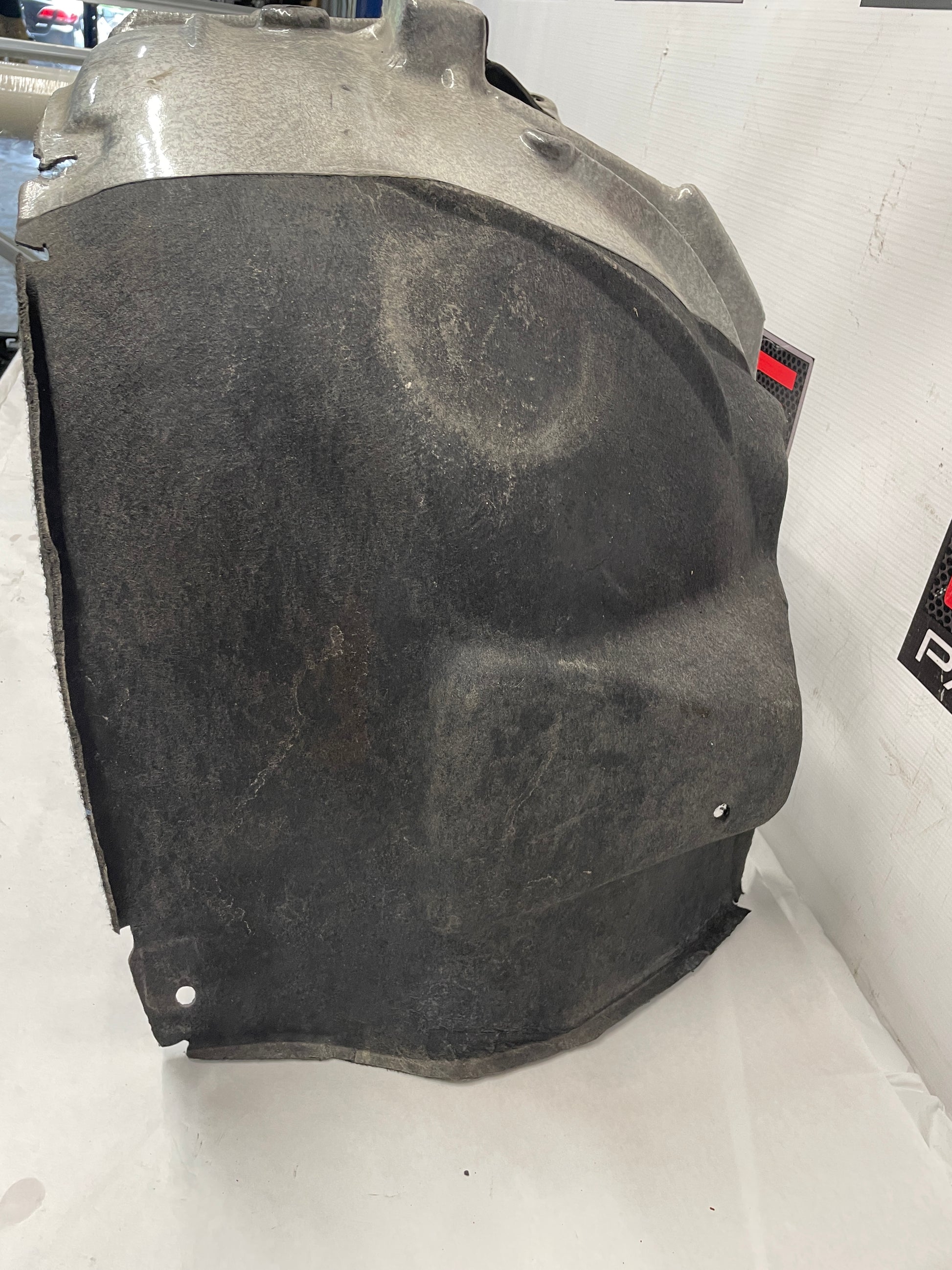 2016 Cadillac ATS-V Coupe LH Driver Front Fender Wheel House Well Liner OEM - Day's Parts Yard