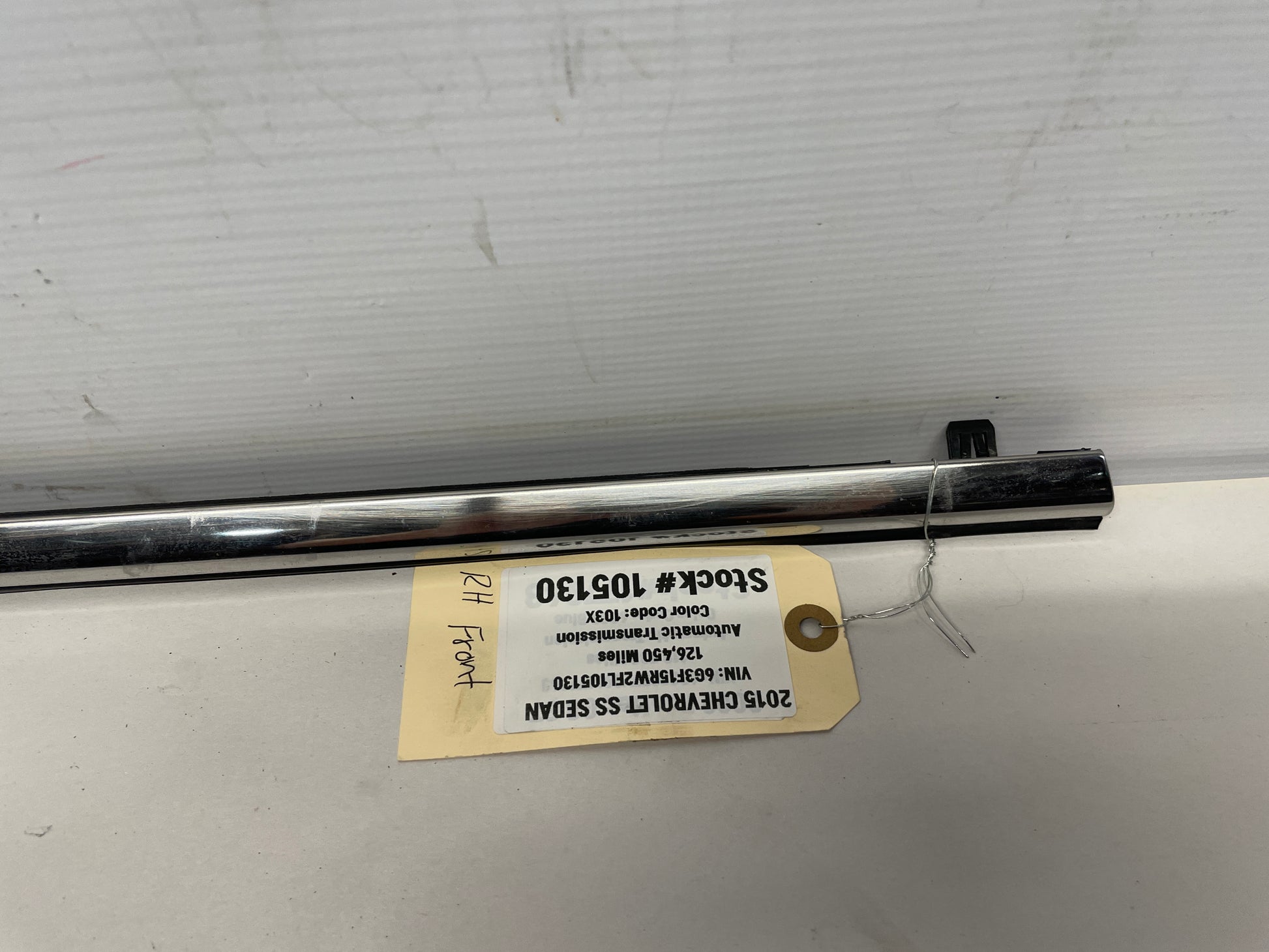 2015 Chevy SS Sedan Front RH Passenger Door Window Belt Molding OEM - Day's Parts Yard