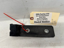 2006 Pontiac GTO RH Passenger Fender Side Skirt Rocker Molding Bracket OEM - Day's Parts Yard