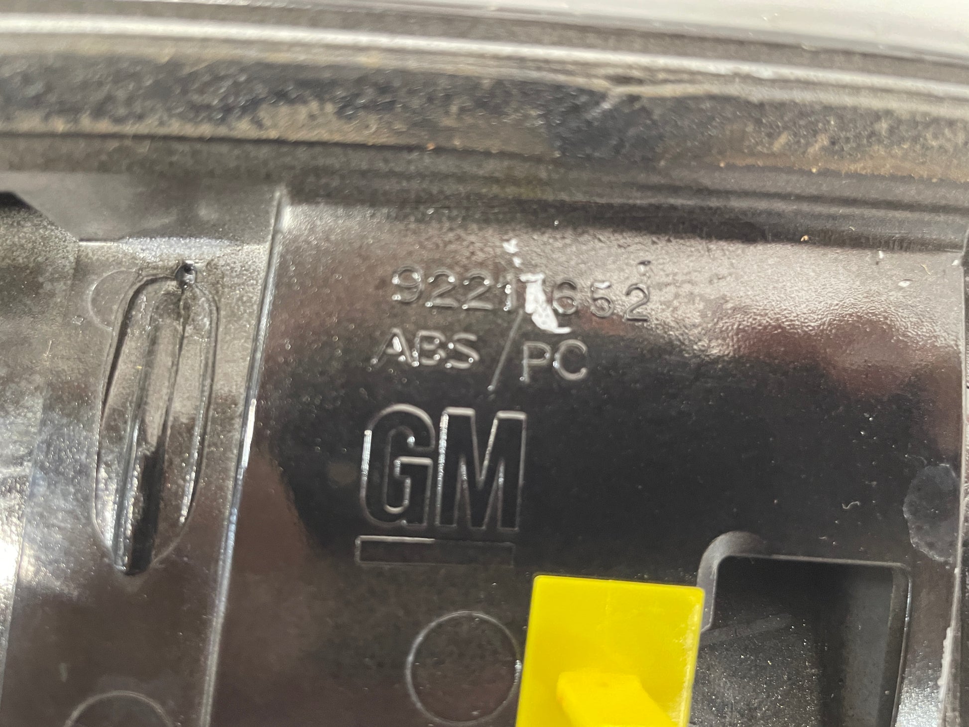 2009 Pontiac G8 Trunk Deck Lid Spoiler Wing Black OEM - Day's Parts Yard