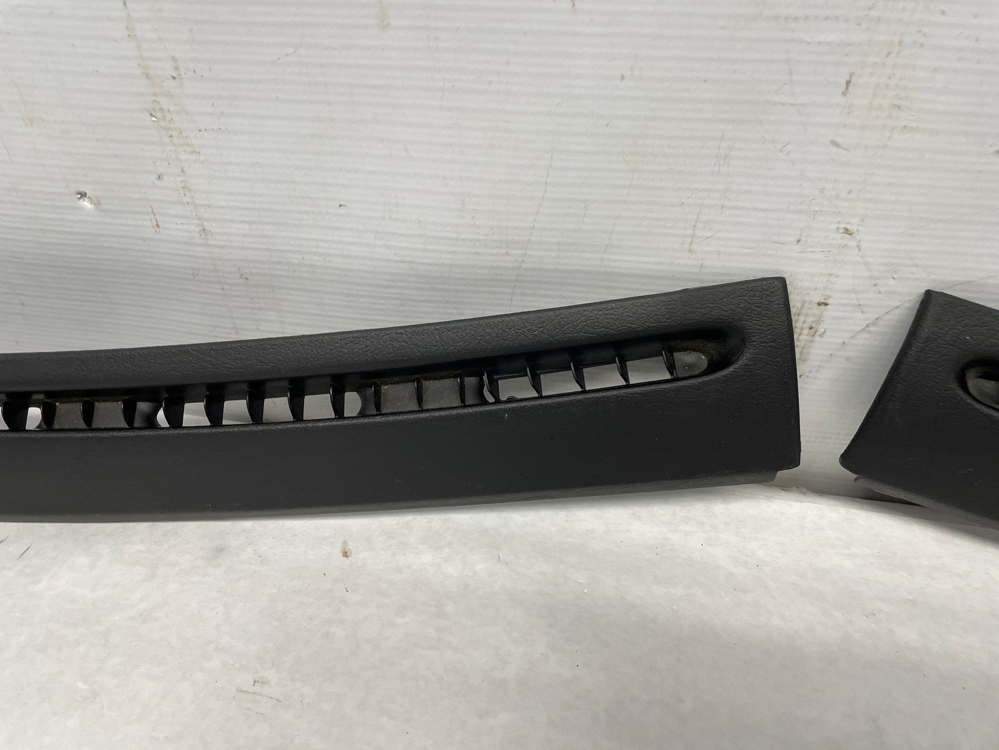 2005 Pontiac GTO Windshield Dash Cowl Defrost Panels Vent Trim Pair OEM - Day's Parts Yard