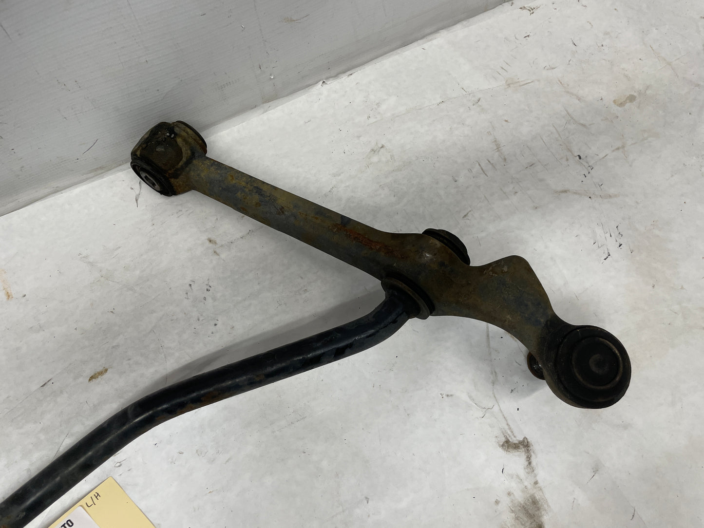 2006 Pontiac GTO LH Driver Front Suspension Lower Control Arm Radius Rod OEM