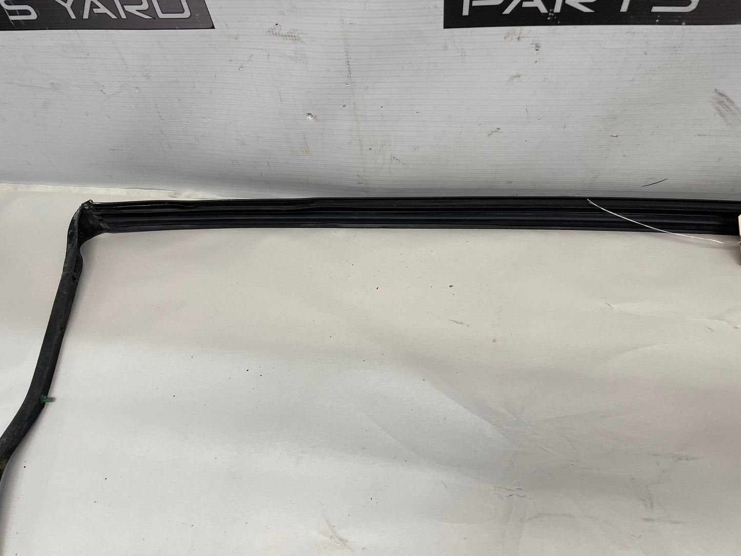2004 Pontiac GTO LH Driver Door Weather Strip Seal OEM - Day's Parts Yard