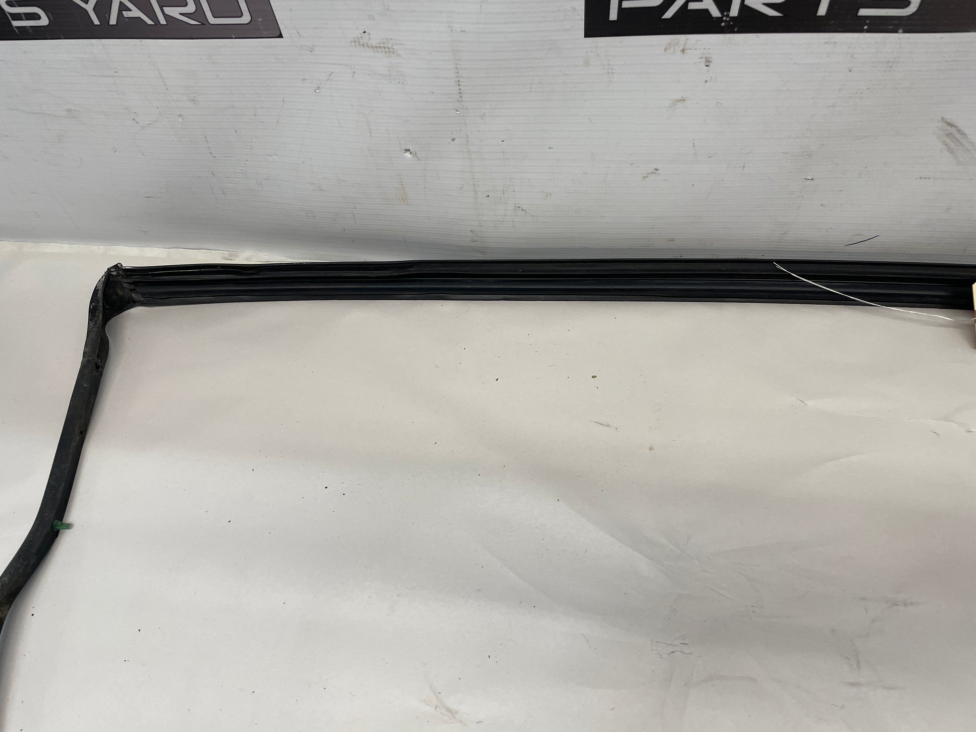 2004 Pontiac GTO LH Driver Door Weather Strip Seal OEM - Day's Parts Yard
