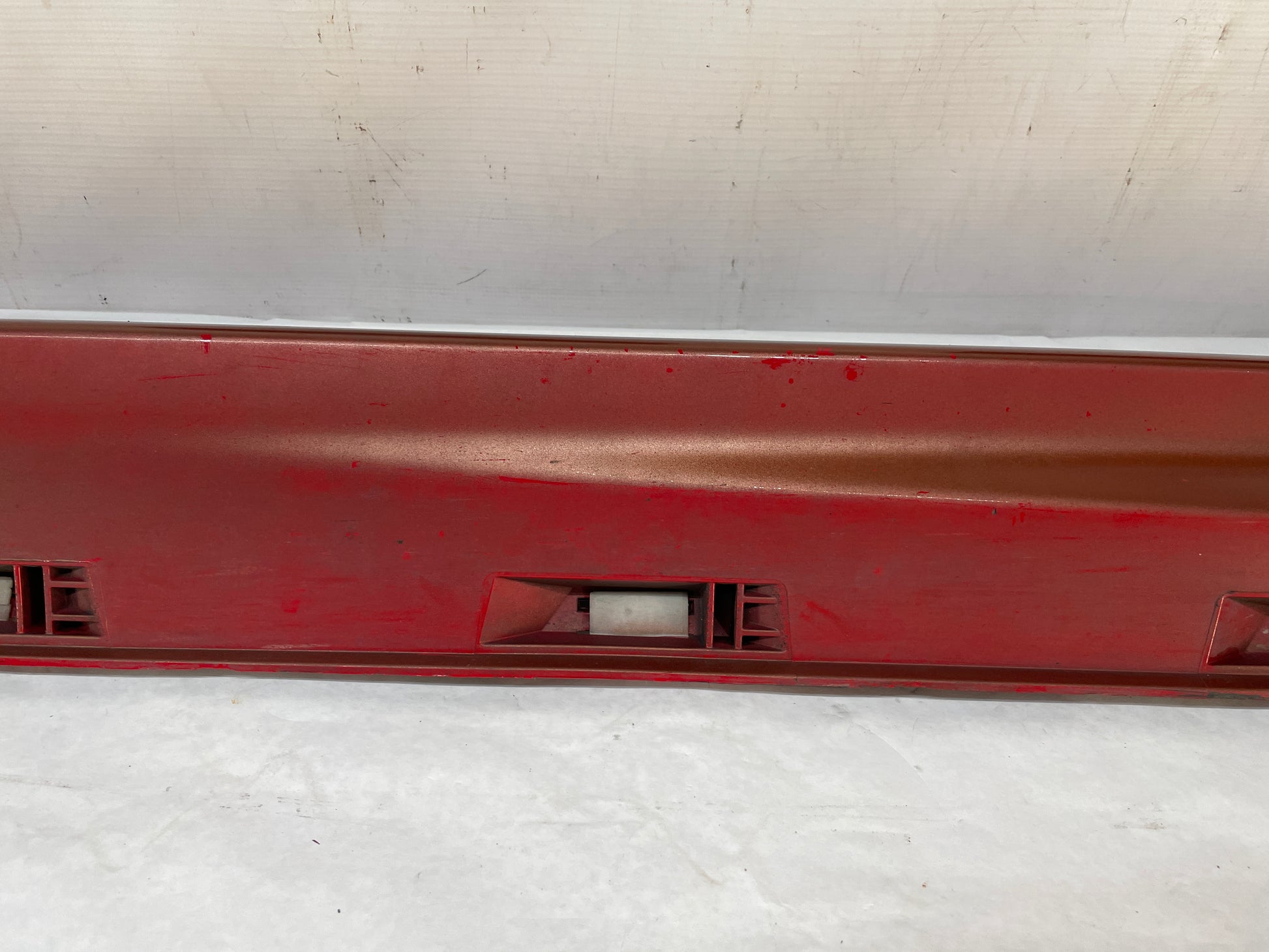 2017 Chevy SS Sedan LH Driver Rocker Molding Side Skirt Panel Trim OEM - Day's Parts Yard