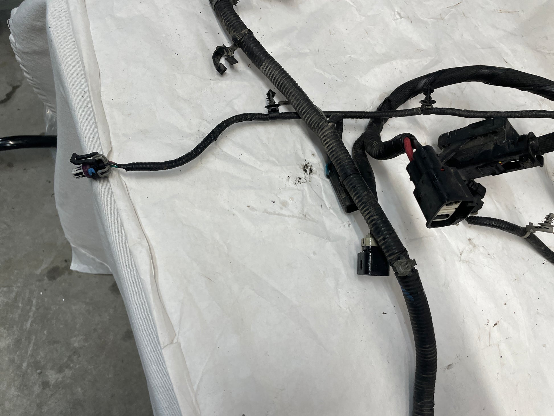 2016 Cadillac ATS-V Coupe Engine Motor Auto Transmission Wire Wiring Harness OEM - Day's Parts Yard