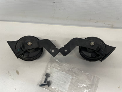 2015 Chevy SS Sedan High & Low Horns w/ Brackets OEM - Day's Parts Yard