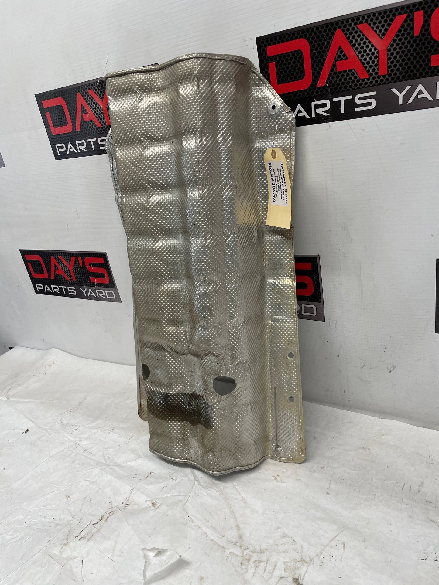 2017 Chevy SS Sedan Transmission Tunnel Exhaust Heat Shield OEM