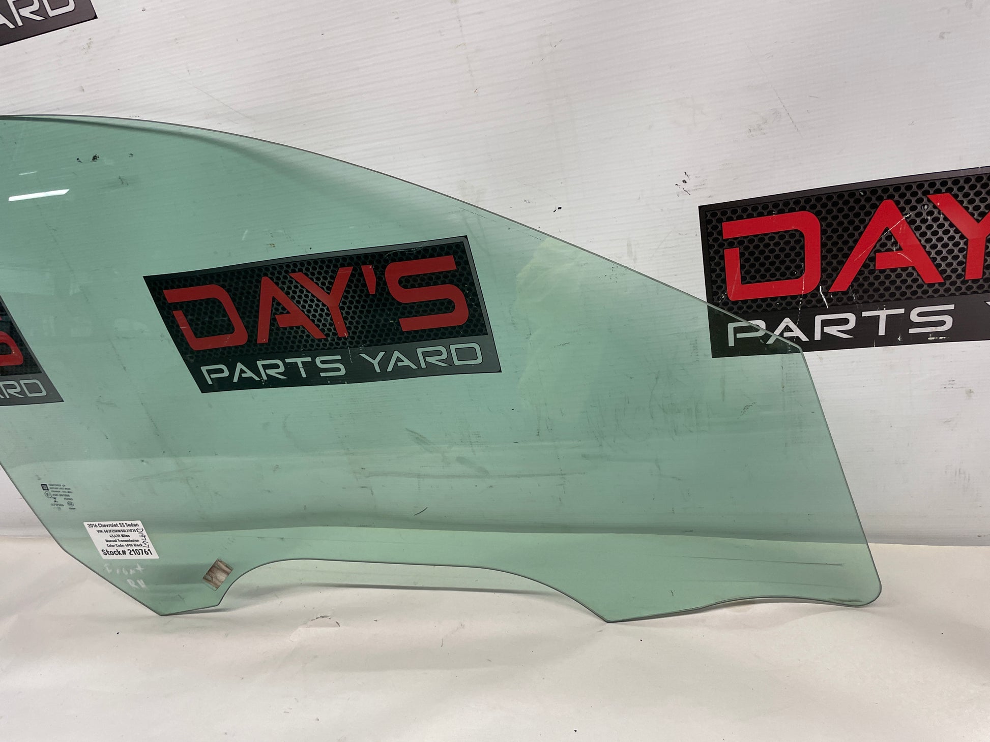2016 Chevy SS Sedan RH Passenger Front Door Window Glass OEM - Day's Parts Yard