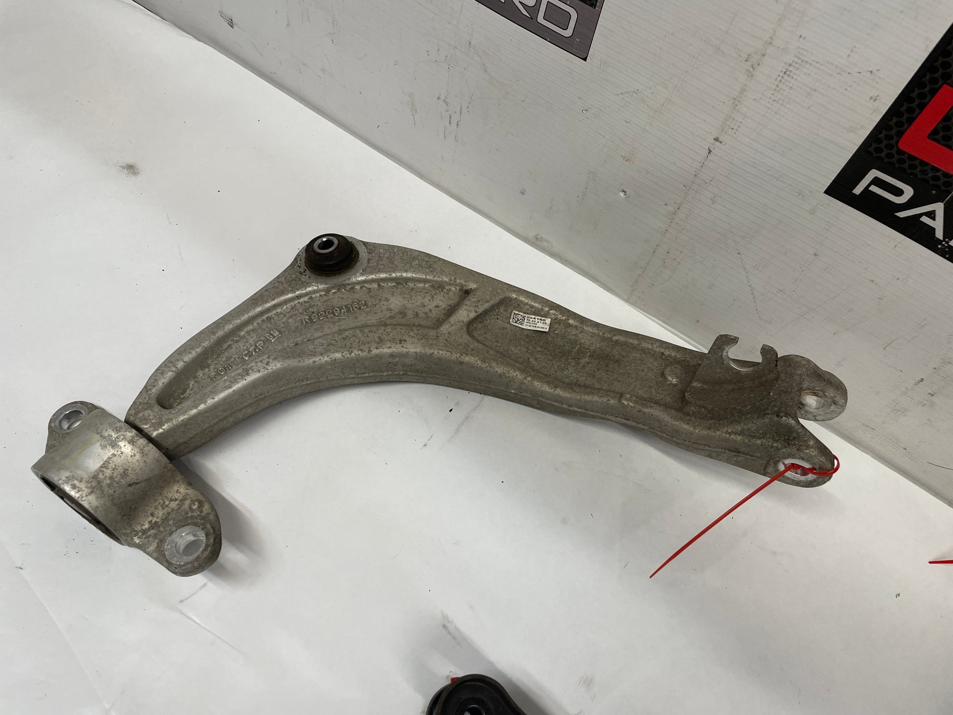 2016 Chevy SS Sedan RH Passenger Rear Suspension Control Trailing Arm Set OEM - Day's Parts Yard