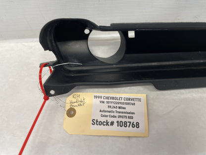 1999 Chevy C5 Corvette RH Passenger Fog Light Deflector Bezel OEM - Day's Parts Yard