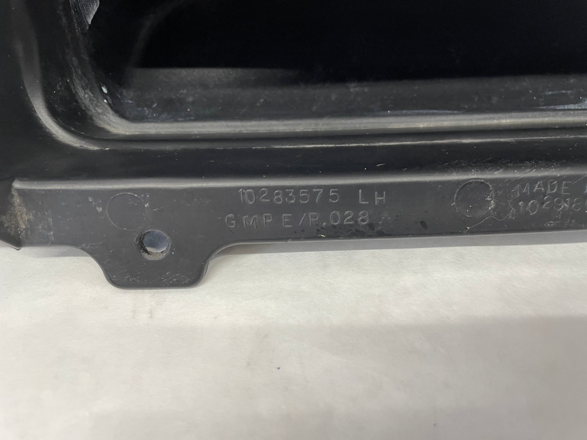 1999 Chevy C5 Corvette LH Driver Fog Light Deflector Bezel OEM - Day's Parts Yard