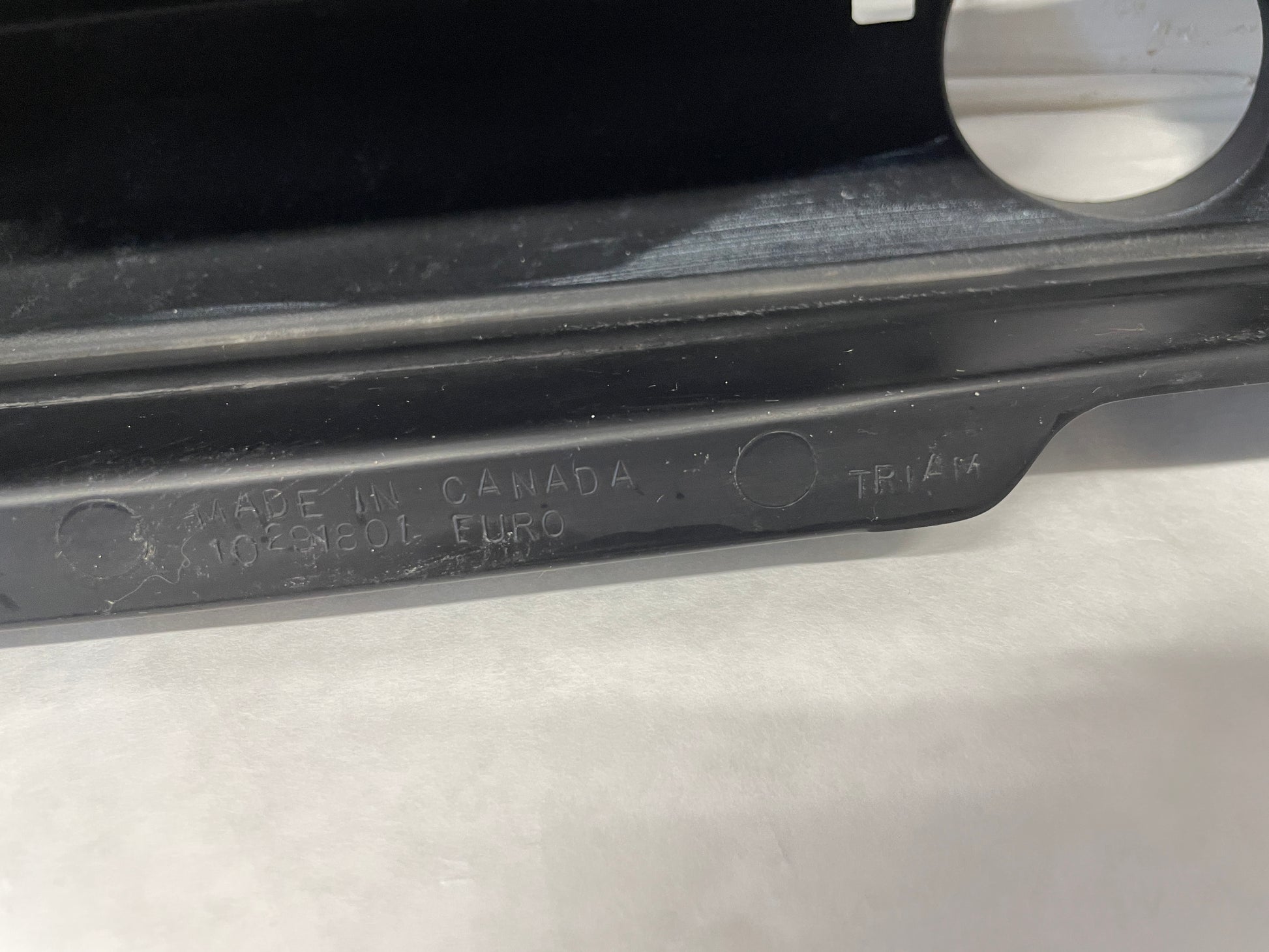 1999 Chevy C5 Corvette LH Driver Fog Light Deflector Bezel OEM - Day's Parts Yard