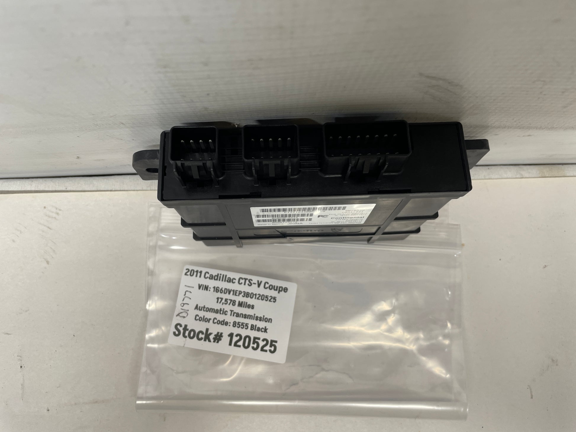 2011 Cadillac CTS-V Coupe Anti-Theft Keyless Entry Control Module OEM - Day's Parts Yard
