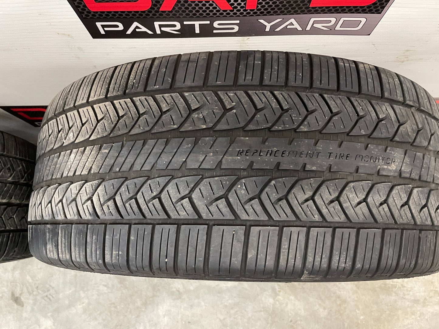 2009 Pontiac G8 GT Factory 19x8 OEM Wheels & Tires