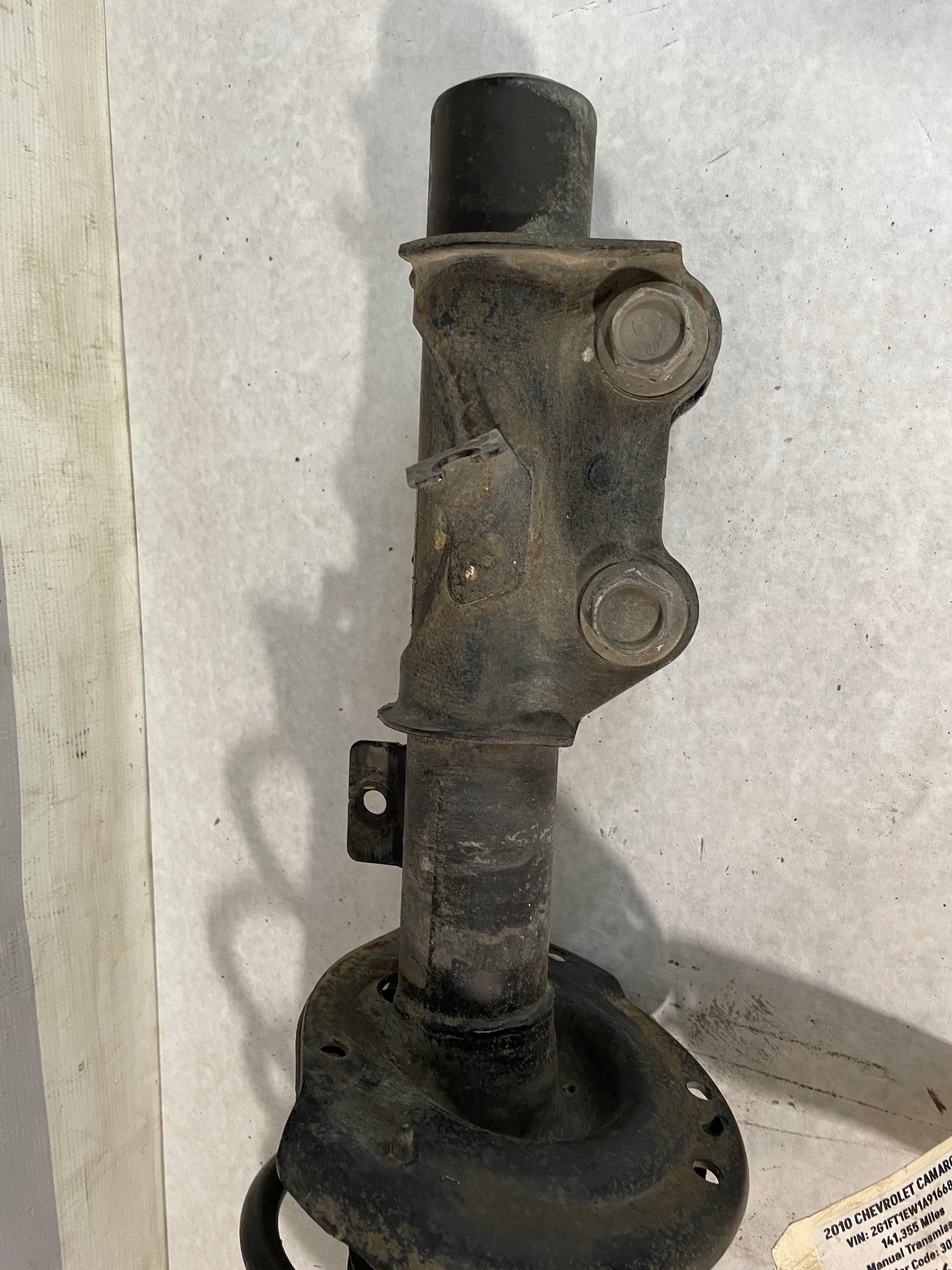 2010 Chevy Camaro SS Front RH Passenger Strut Assembly OEM - Day's Parts Yard